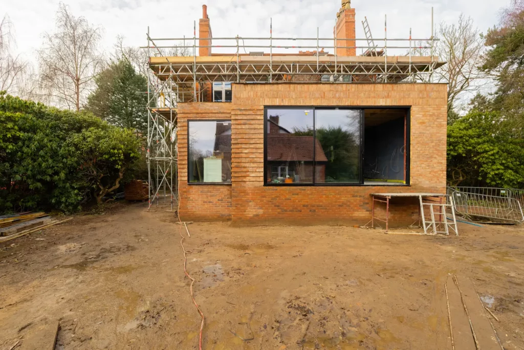 Warwick Road, Hale